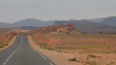 Désert dans la vallée du Drâa. — étape 1 : Marrakech > Zagora