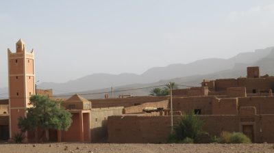 Désert dans la vallée du Drâa. — étape 8 : Dunettes de Zagora > Marrakech