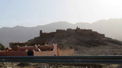 Désert dans la vallée du Drâa. — étape 8 : Dunettes de Zagora > Marrakech
