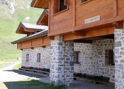 Tour du Mont Blanc — étape 4 : Le Val Ferret à la recherche d'Elena