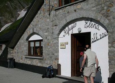 Tour du Mont Blanc — étape 4 : Le Val Ferret à la recherche d'Elena