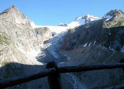 Tour du Mont Blanc — étape 4 : Le Val Ferret à la recherche d'Elena
