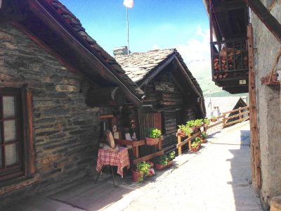 Le TOR des Géants. — étape 8 : Gressoney-Saint-Jean > refuge Vieux Crest