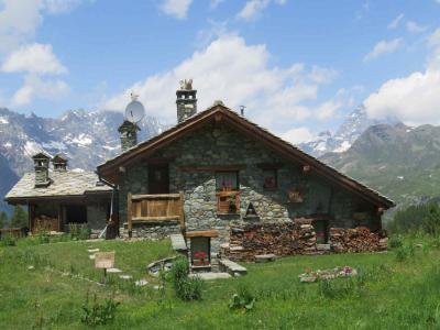 Le TOR des Géants. – Étape 9 – refuge Vieux Crest > Cretaz (Valtournenche)